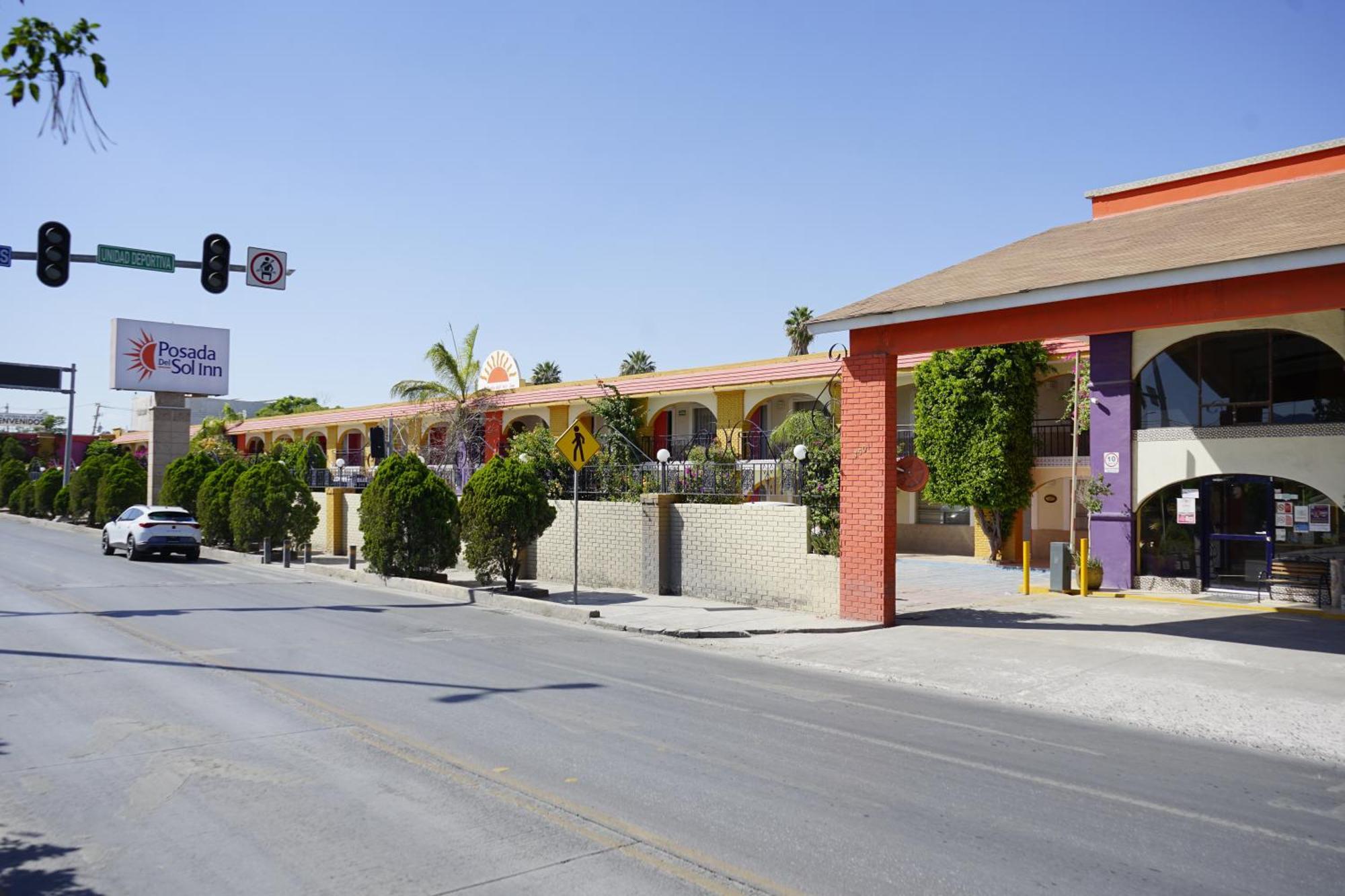 Hotel Posada Del Sol Inn Torreon Exterior photo